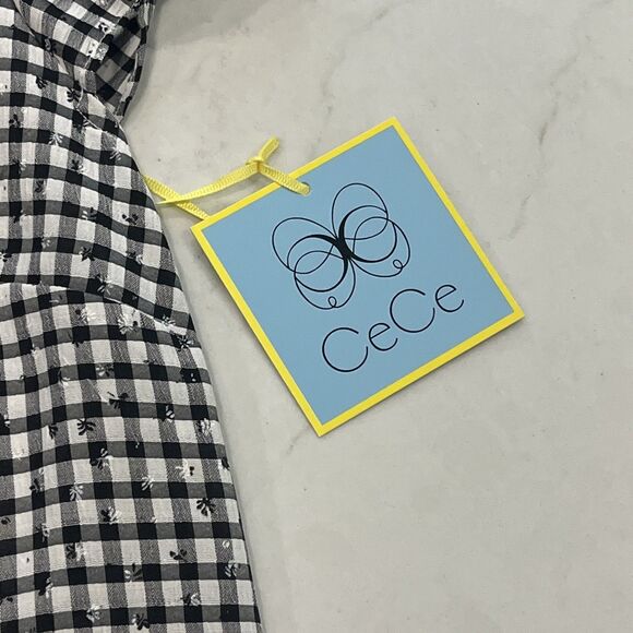 CeCe NEW Black White Gingham Flutter Short Sleeve V Neck Top Size Medium - Picture 14 of 14
